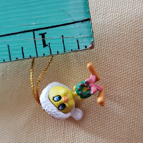 Looney Tunes Miniature Christmas Ornaments- 4 - Picture 12 of 12